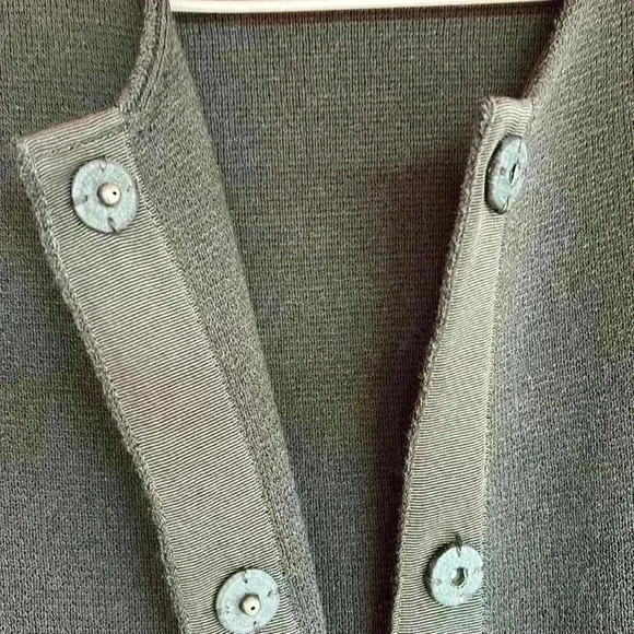 Eileen Fisher Petites 100% wool long sleeve button front cardigan coat - Picture 5 of 9